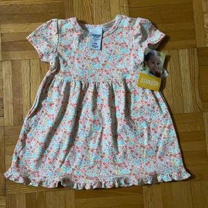 Adorable floral dress 1 year 🎁24 hour price drop!